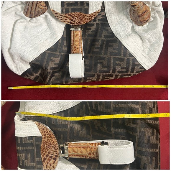 👑✅PRICE FIRM✅ Beautiful Large White and Brown Spy Bag - Picture 12 of 17